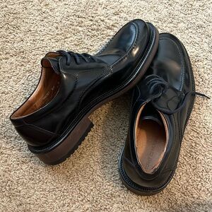 Tommy Hilfiger black dress shoes